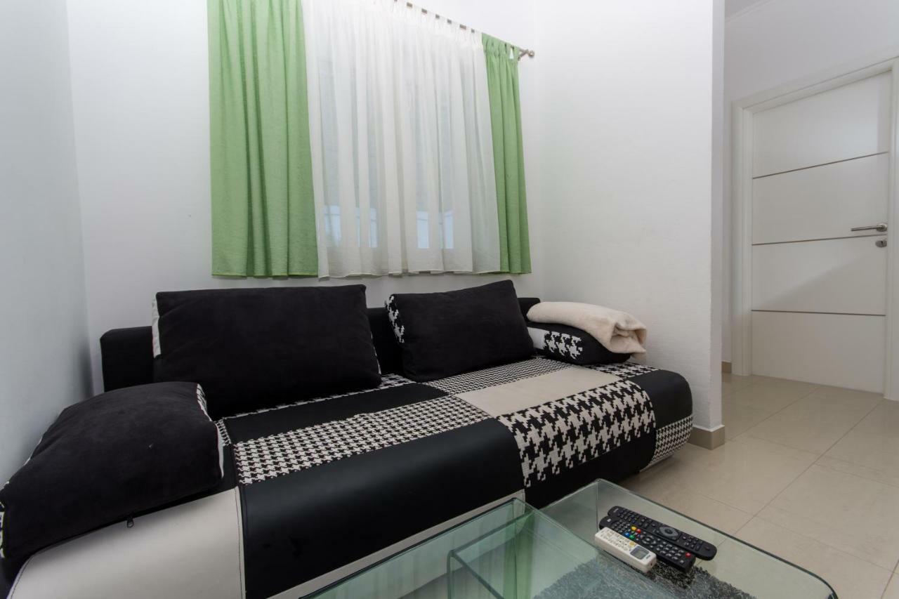 Apartmani Zana Округ Горни Экстерьер фото